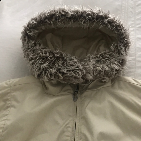 Obermeyer Dharma Ski Jacket - Picture 2 of 8